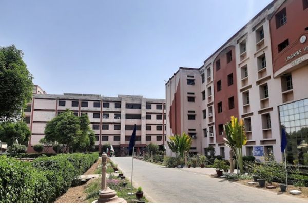 Lingaya's Vidyapeeth Faridabad