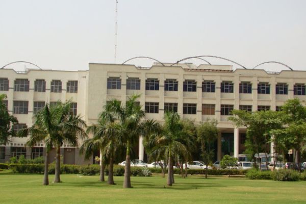 Sudha Rustagi College of Dental Sciences and Research, Faridabad