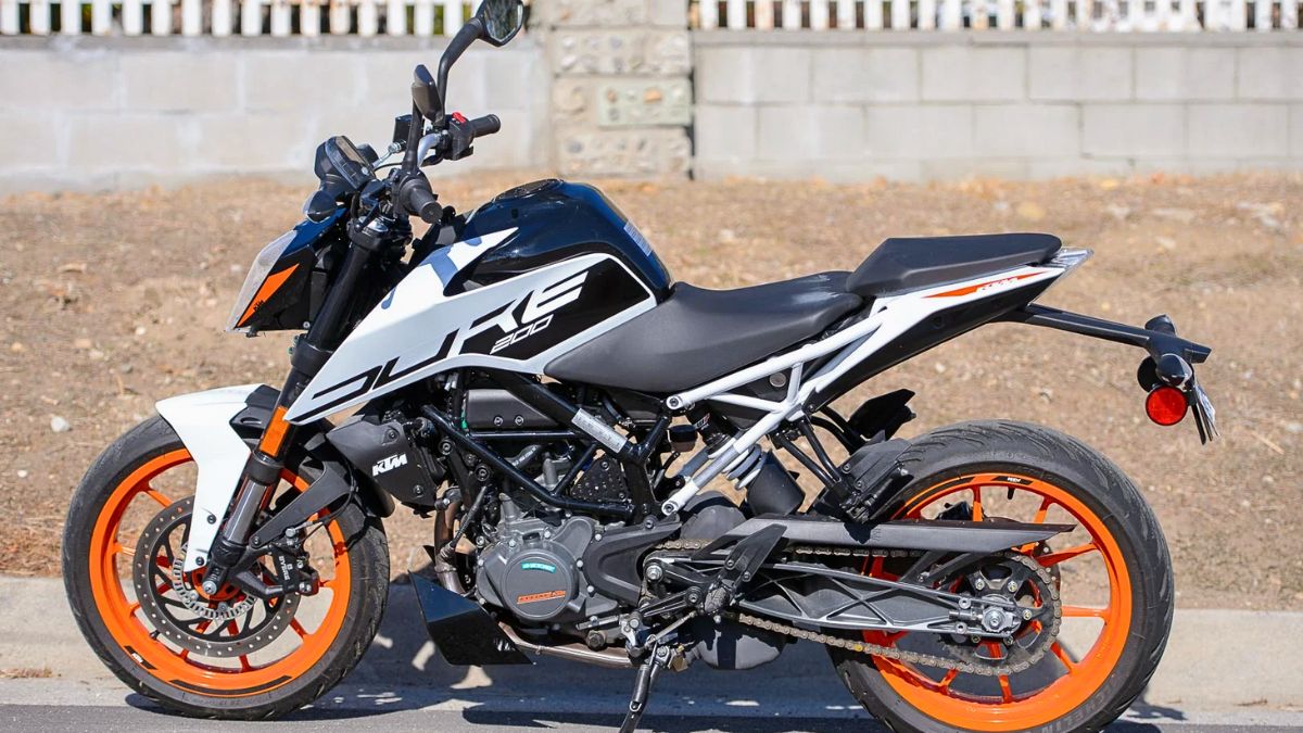 KTM Duke 200